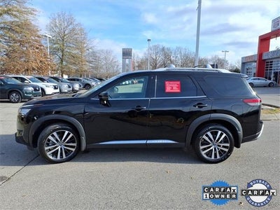 2024 Nissan Pathfinder Platinum