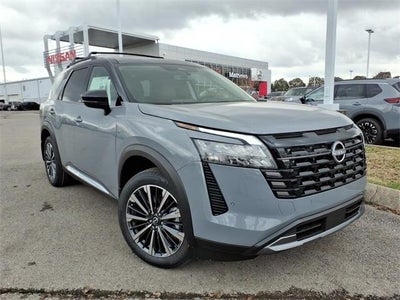 2026 Nissan Pathfinder Platinum 4WD