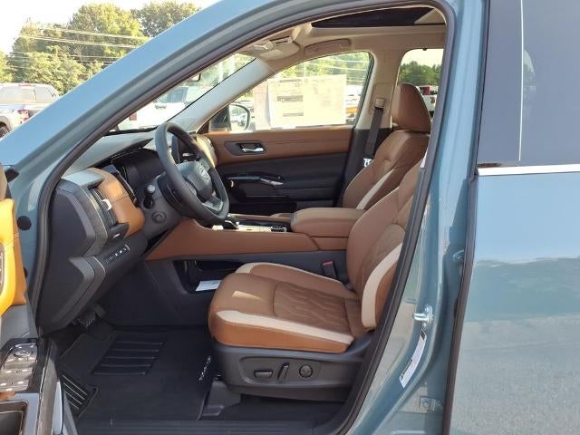 2026 Nissan Pathfinder Platinum 4WD