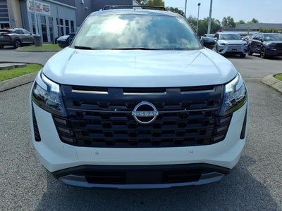2026 Nissan Pathfinder Platinum 4WD