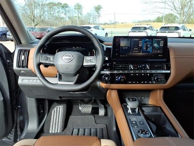 2026 Nissan Pathfinder Platinum
