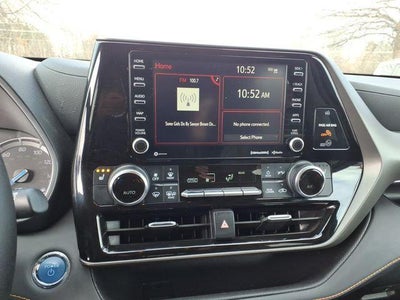 2022 Toyota Highlander Hybrid Bronze Edition AWD (Natl)