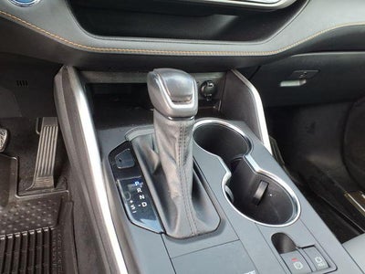 2022 Toyota Highlander Hybrid Bronze Edition AWD (Natl)