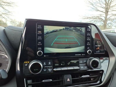 2022 Toyota Highlander Hybrid Bronze Edition AWD (Natl)