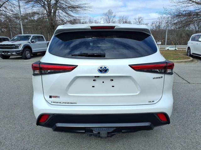 2022 Toyota Highlander Hybrid Bronze Edition AWD (Natl)