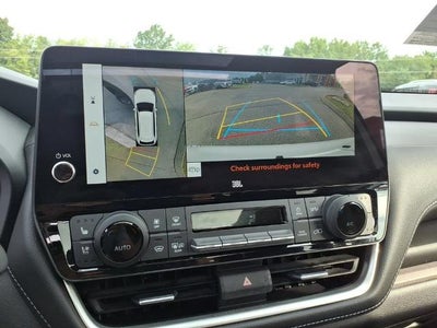2025 Toyota Grand Highlander Hybrid Limited AWD (Natl)