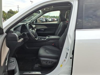 2025 Toyota Grand Highlander Hybrid Limited AWD (Natl)