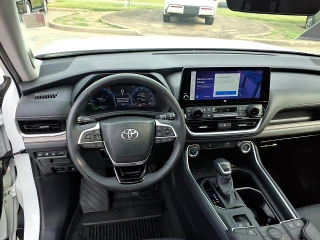 2025 Toyota Grand Highlander Hybrid Limited AWD (Natl)