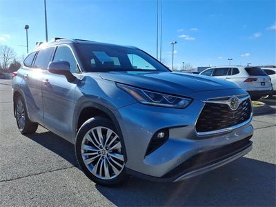 2020 Toyota Highlander Platinum AWD (Natl)