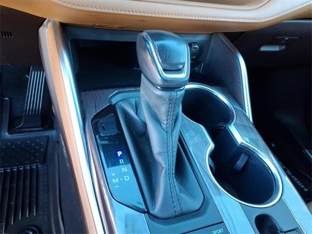 2020 Toyota Highlander Platinum AWD (Natl)