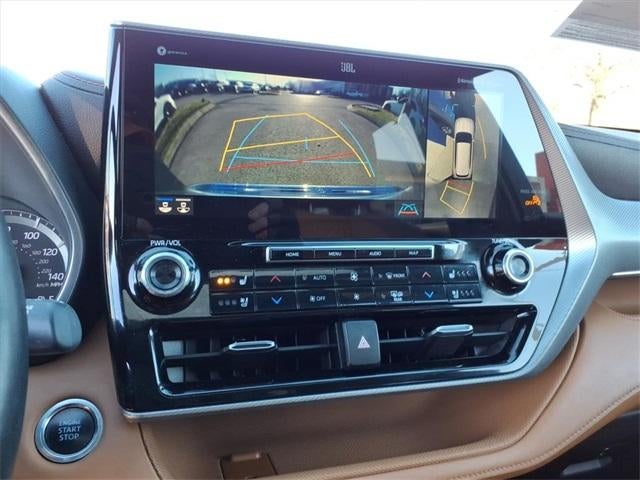 2020 Toyota Highlander Platinum AWD (Natl)