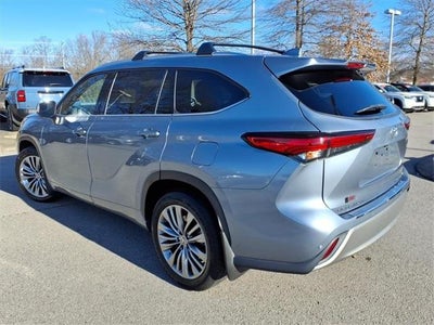 2020 Toyota Highlander Platinum AWD (Natl)