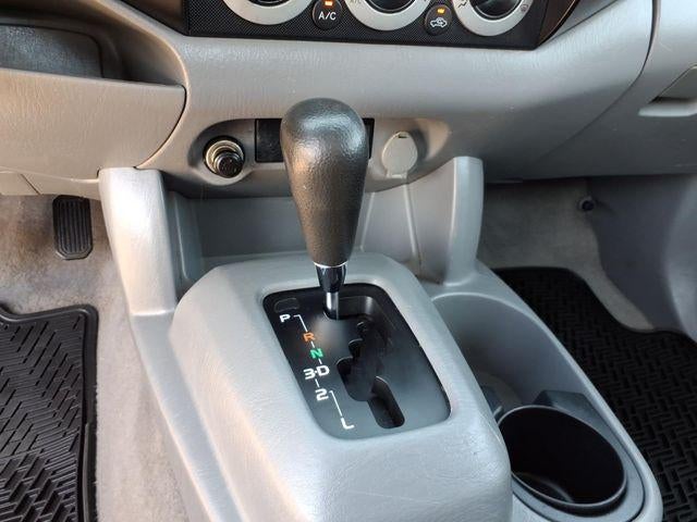 2011 Toyota Tacoma 2WD Regular Cab Standard Bed I4 Automatic (Natl)