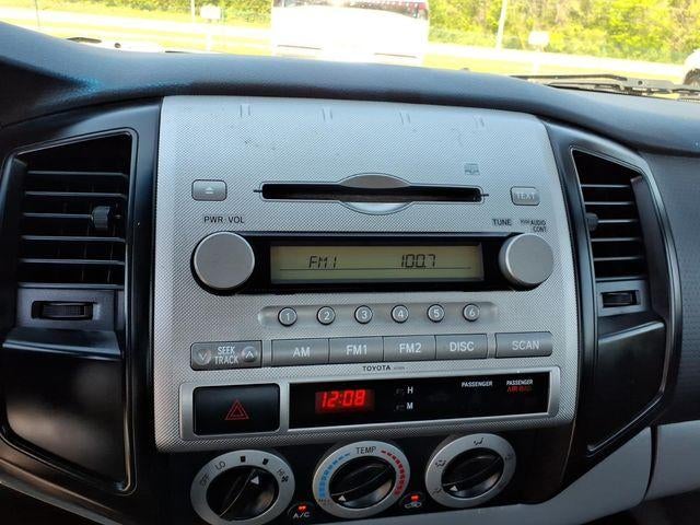 2011 Toyota Tacoma 2WD Regular Cab Standard Bed I4 Automatic (Natl)