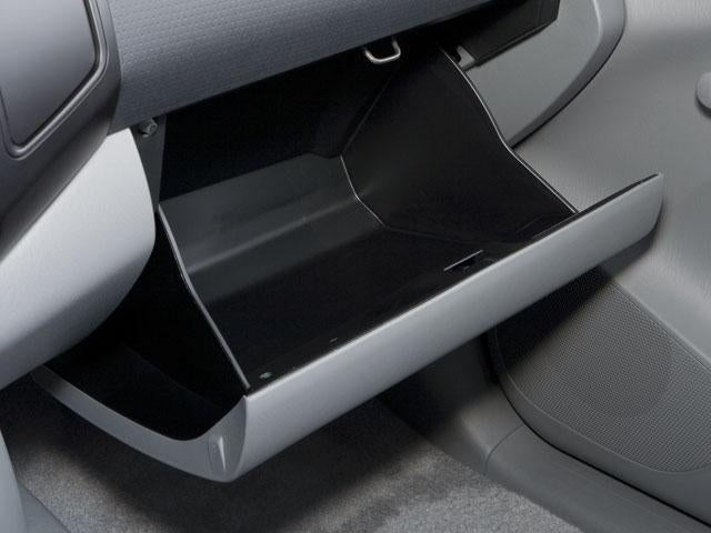 2011 Toyota Tacoma 2WD Regular Cab Standard Bed I4 Automatic (Natl)