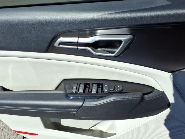 2024 Kia Sportage EX FWD