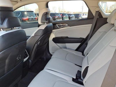 2024 Kia Sportage EX FWD