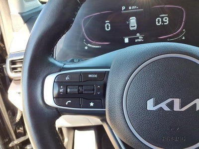 2024 Kia Sportage EX FWD