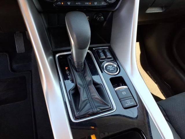 2025 Mitsubishi Eclipse Cross SE - Photo 13