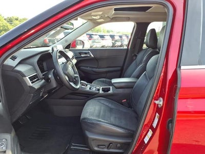 2022 Mitsubishi Outlander SE Launch Edition FWD