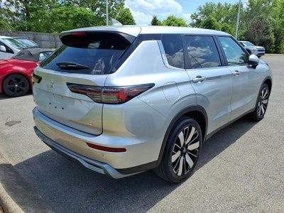 2025 Mitsubishi Outlander SE S-AWC