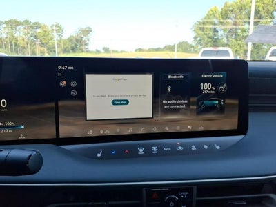 2026 Nissan LEAF Platinum+