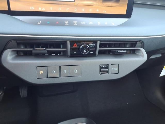2026 Nissan LEAF Platinum+