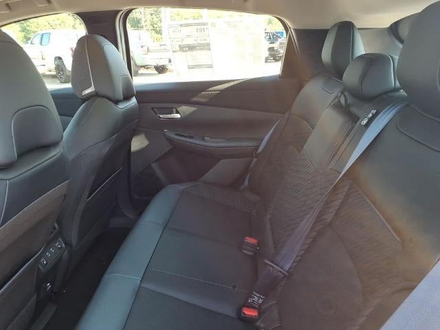 2026 Nissan LEAF Platinum+