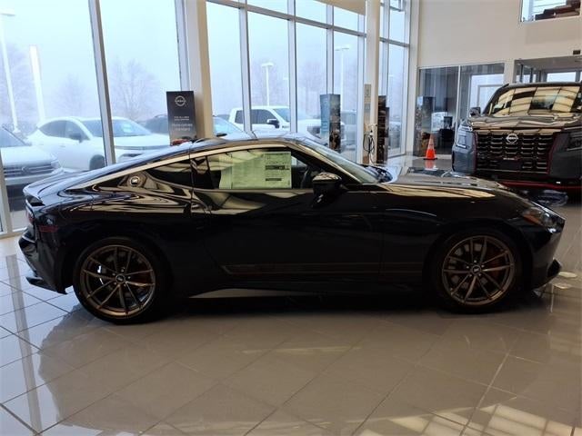 2026 Nissan Z Heritage Edition (Z32 Midnight Purple)