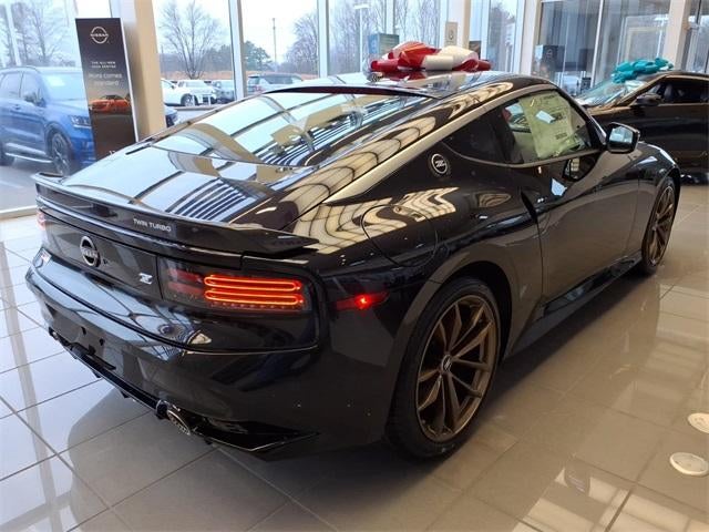 2026 Nissan Z Heritage Edition (Z32 Midnight Purple)