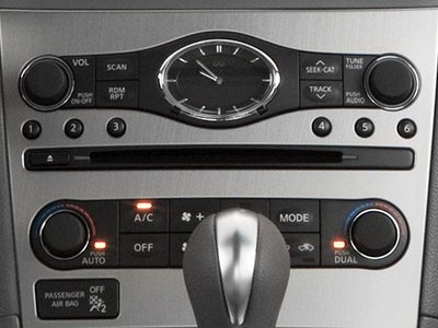 2013 INFINITI G37 Sedan Journey