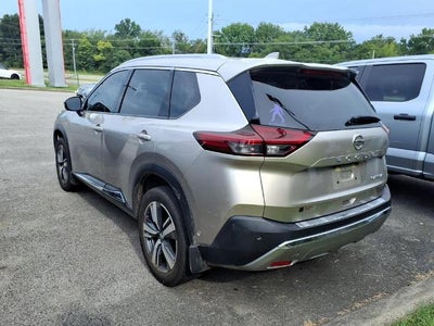 2021 Nissan Rogue FWD Platinum