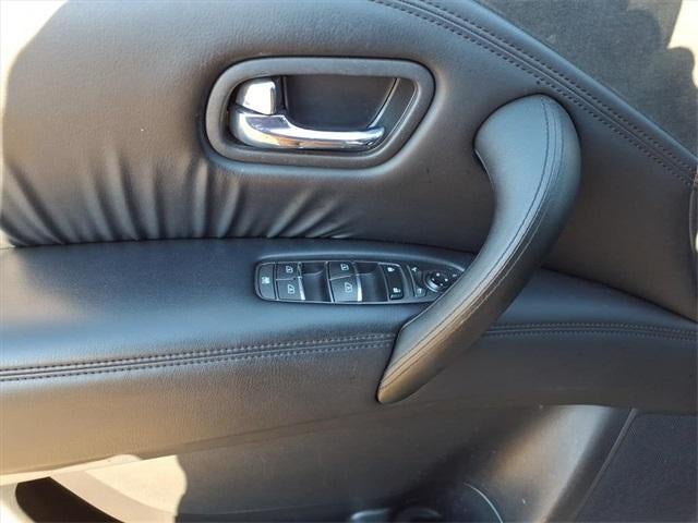 2021 Nissan Armada SV