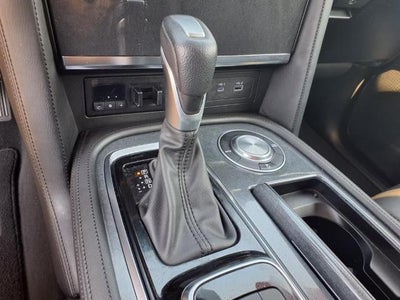 2023 Nissan Armada 4x2 SV