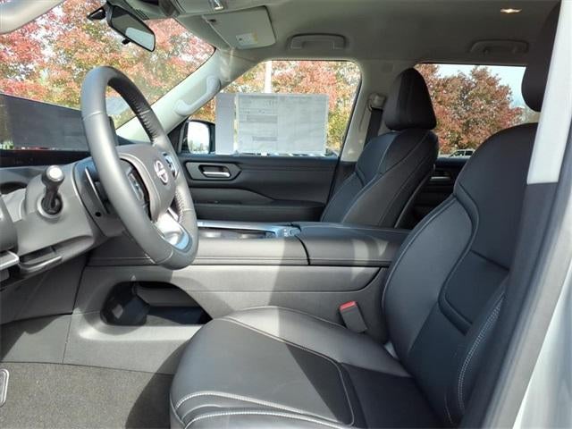 2025 Nissan Armada SV