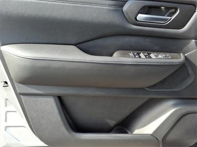 2025 Nissan Armada SV