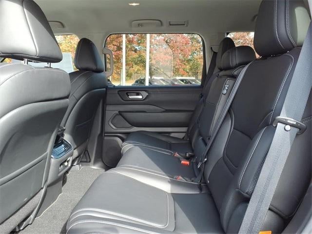 2025 Nissan Armada SV