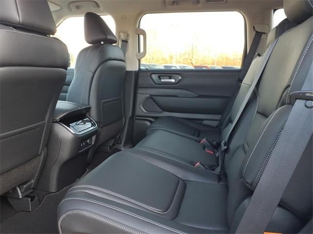 2026 Nissan Armada SV