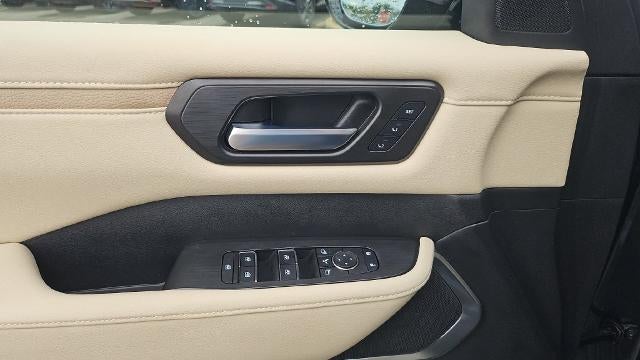 2025 Nissan Armada Platinum