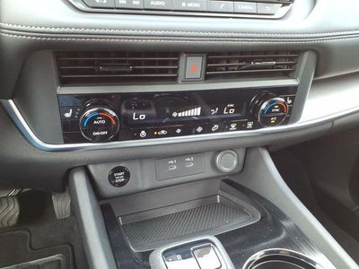 2026 Nissan Rogue 2026.5 FWD Dark Armor