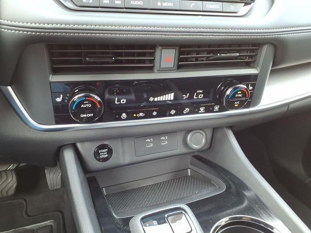 2026 Nissan Rogue 2026.5 FWD Dark Armor