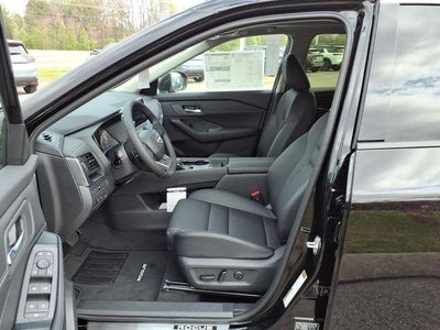 2026 Nissan Rogue 2026.5 FWD Dark Armor