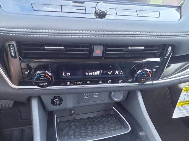 2024 Nissan Rogue FWD SL