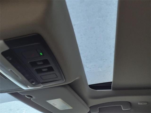 2025 Nissan Rogue FWD SL