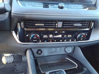 2024 Nissan Rogue Platinum