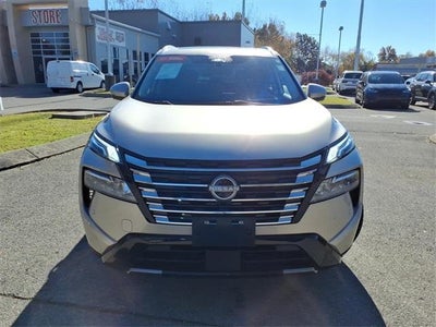 2024 Nissan Rogue Platinum