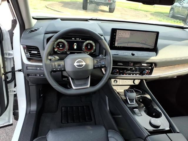 2026 Nissan Rogue AWD Platinum *Ltd Avail*