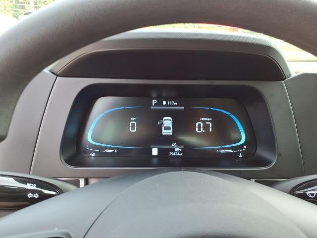 2025 Hyundai ELANTRA SE IVT