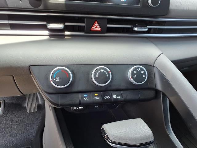 2025 Hyundai ELANTRA SE IVT