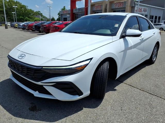2025 Hyundai ELANTRA SE IVT